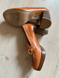 Pumps