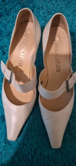 Pumps Peter Kaiser Creme gr. 5 / 38 Brautschuhe