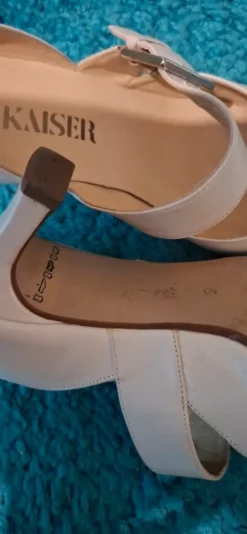 Pumps Peter Kaiser Creme gr. 5 / 38 Brautschuhe