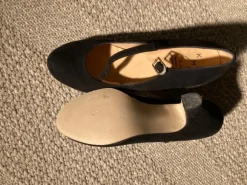 Pumps vom KMB Gr 37