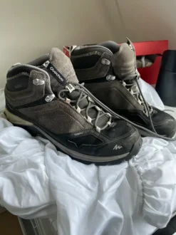 Quechua MH500 Mid waterdichte wandelschoenen