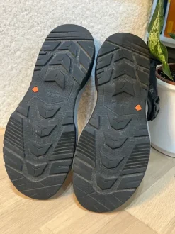 Quechua Outdoor Sandale neu!