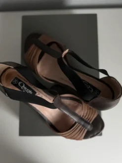 Queens & Sons Schuhe Größe 38 Sandalen Absatz