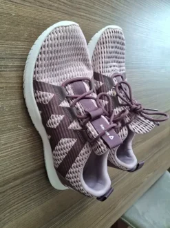 Reebok Sneaker