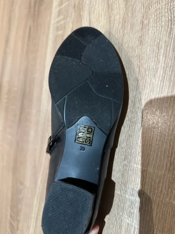 Regarde le ciel 39 leather shoe