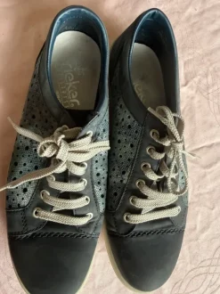 Rieker Sommer Schuhe Gr 43 grau wie neu