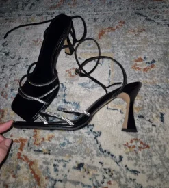 Riemchen Heels