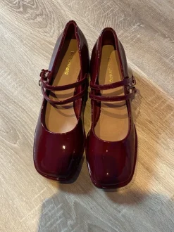 Rote Absatzschuhe