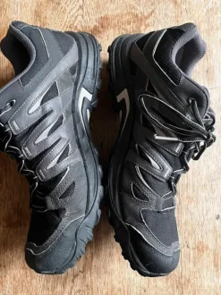 Salomon Eskape GTX Y2K