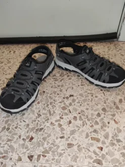 Sandal
