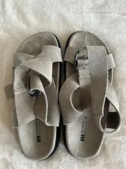 Sandalen