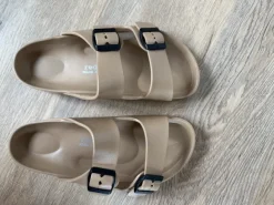 Sandalen Beige Neu Wasserschuhe Red Apple