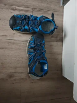 Sandalen Gr. 41 blau