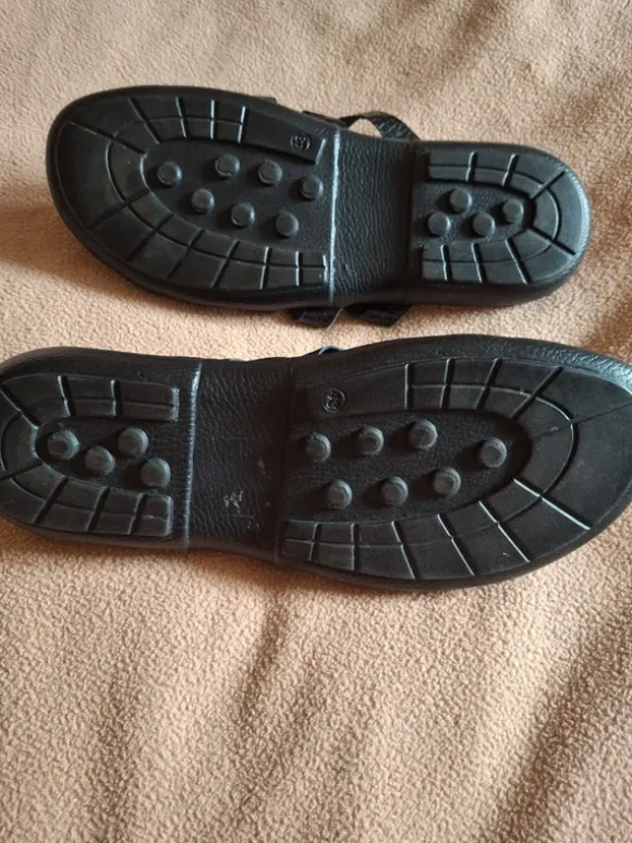 Sandalen Herren gr.43, einmal getragen