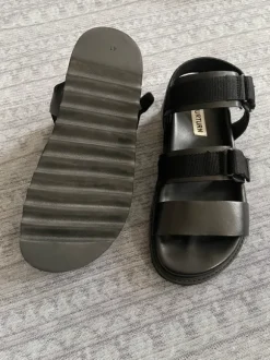 Sandalen, Leder, schwarz, Gr. 41