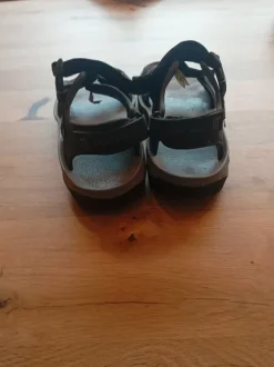 Sandalen maat 44