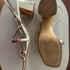 Sandalen mit Absatz