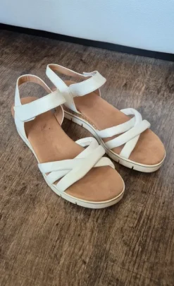 Sandalen mit Absatz