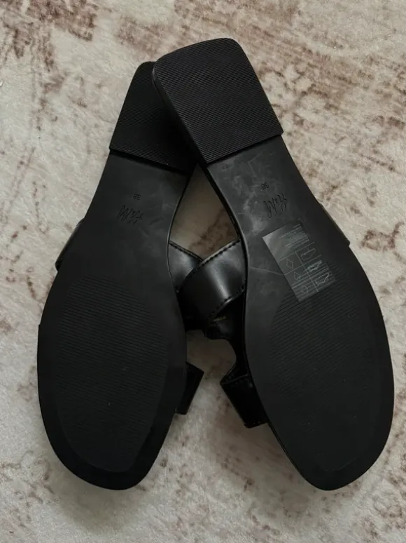 Sandalen, neu von H&M Größe 38