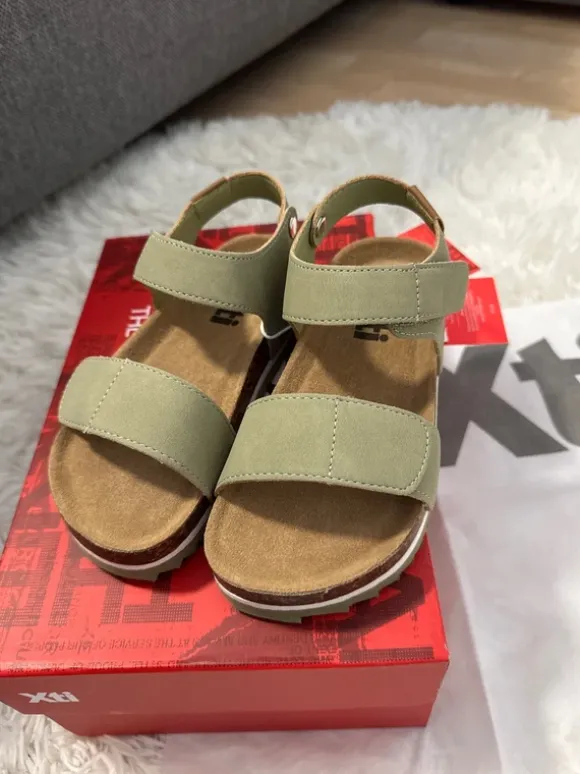 Sandalen Sommer kakhi 29 neu mädchen