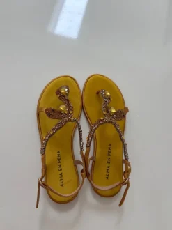 Sandalen Zehentrenner Gr. 41 Alma en Pena Neu OVP Senfgelb Schlange