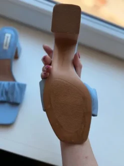 Sandales à petits talons – Stradivarius – Pointure 40