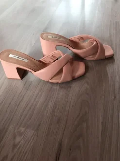 Sandaletten Blockabsatz Gr 36 Stradivarius Rosa