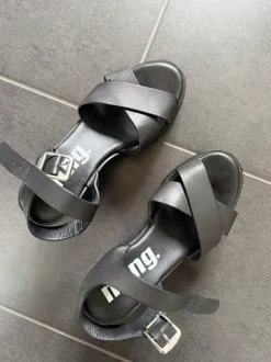 Sandaletten schwarz Größe 37