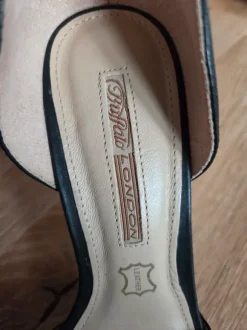 Sandaletten von Buffalo London Größe 38