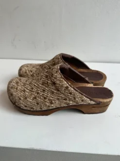 Sanita Clogs 39 Blümchen braun