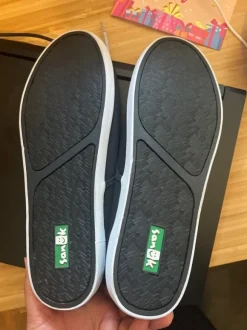 Sanuk Herren Schuhe in Größe 45