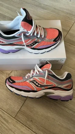 Saucony omni 9