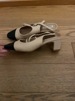 Scarpe con tacco basso