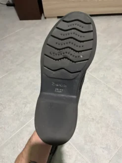 Scarpe eleganti Geox