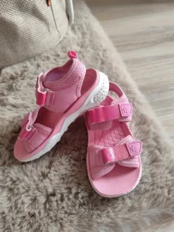 Schicke Sandalen