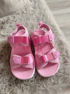 Schicke Sandalen