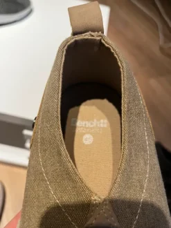 Schicker Schuh Bench