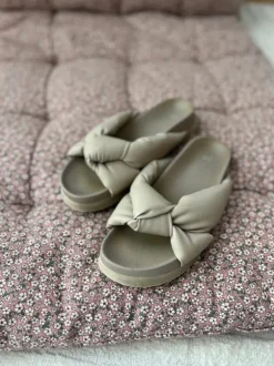 Schlappen Latschen 36/37 Damen Sandalen