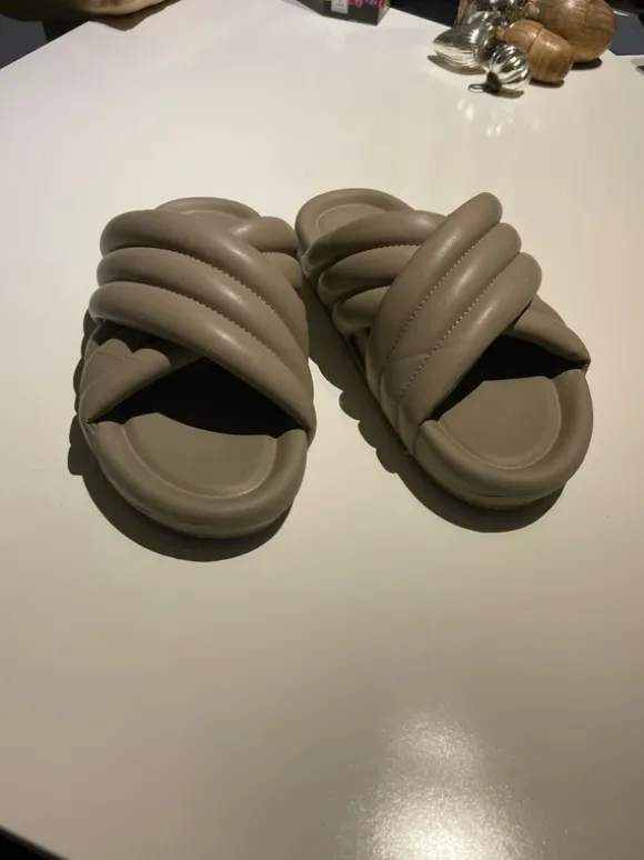 Schlappen von H&M