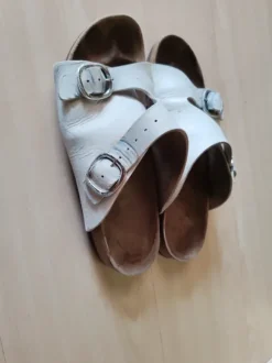 Schlappen weiß 44