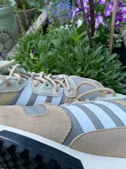 Schöne Adidas Schuhe