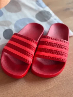 Schöne adiletten