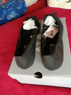 Schöne neu Schuhe