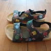 Schöne Sandalen "Marvel Superhelden" von H&M