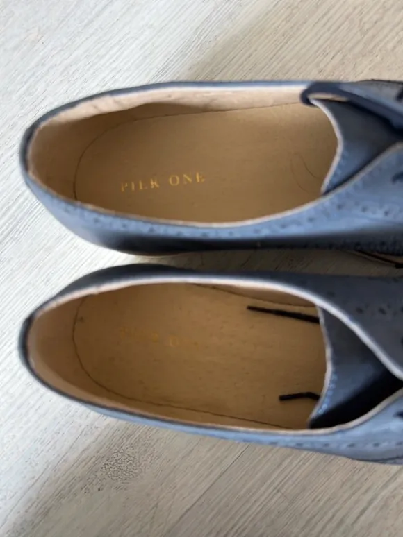 Schnürschuhe, Größe 39, ungetragen