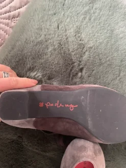 Schnürschuhe, pas de rouge