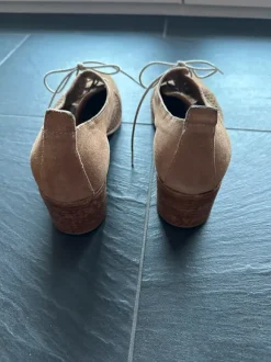 Schnürschuhe Wildleder