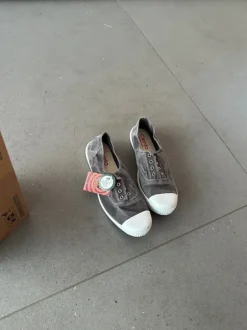 Schoenen Cienta