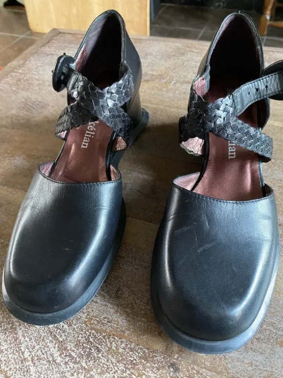 Schoenen met een sleehak 37