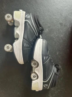 Schoenen met wieltjes met led licht